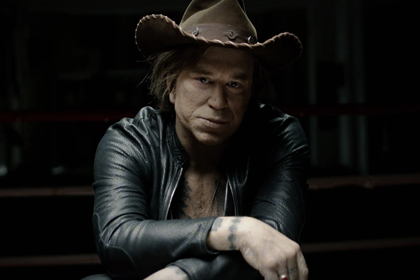 Mickey Rourke x MelBet